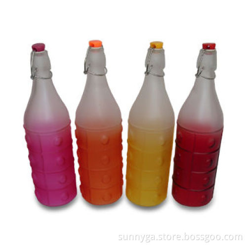 Color Frosted Glass Bottle with Rubber Pad and Plastic Lid